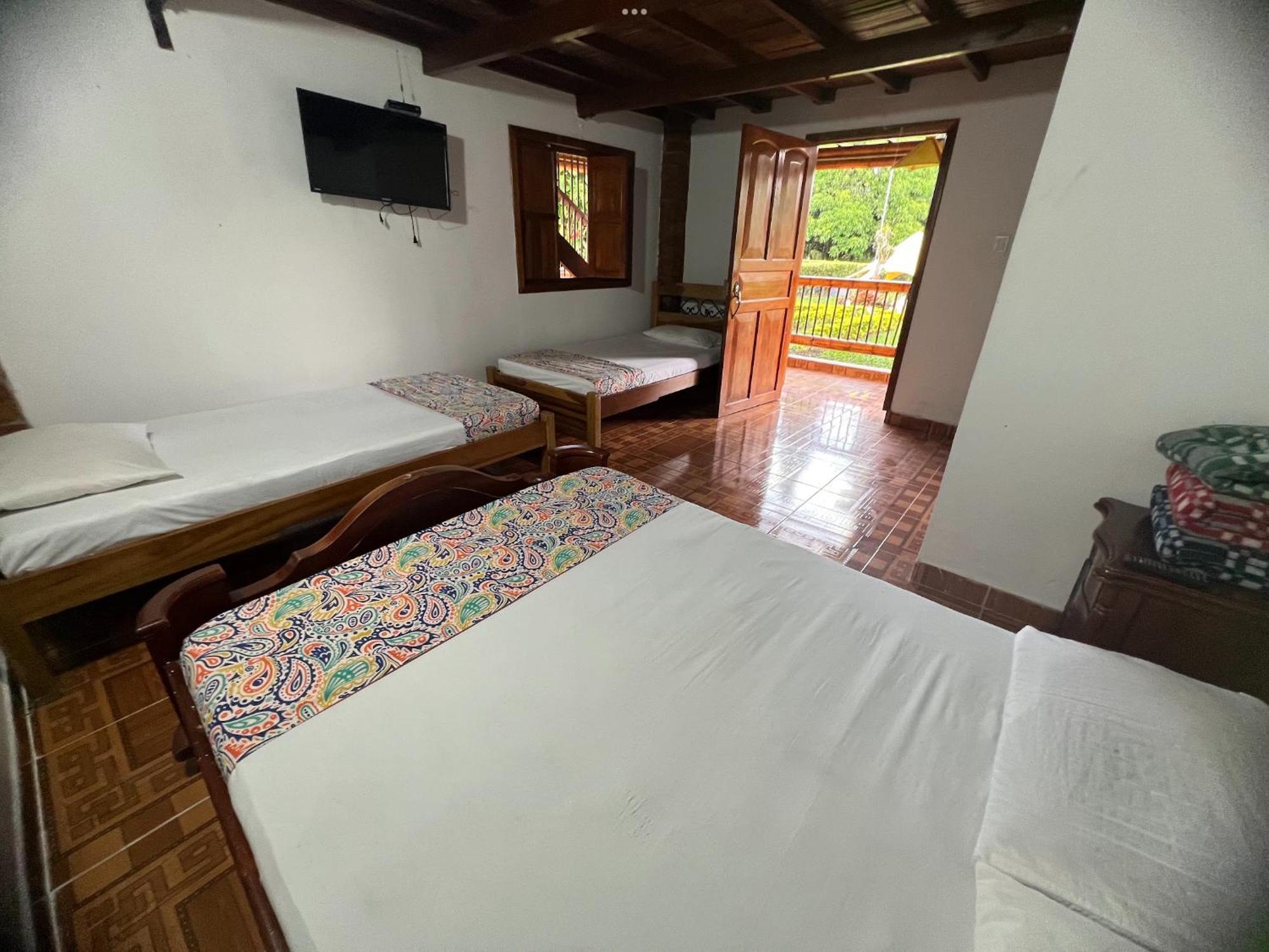 Villa Alejandra Del Quindio Calarca Exterior photo